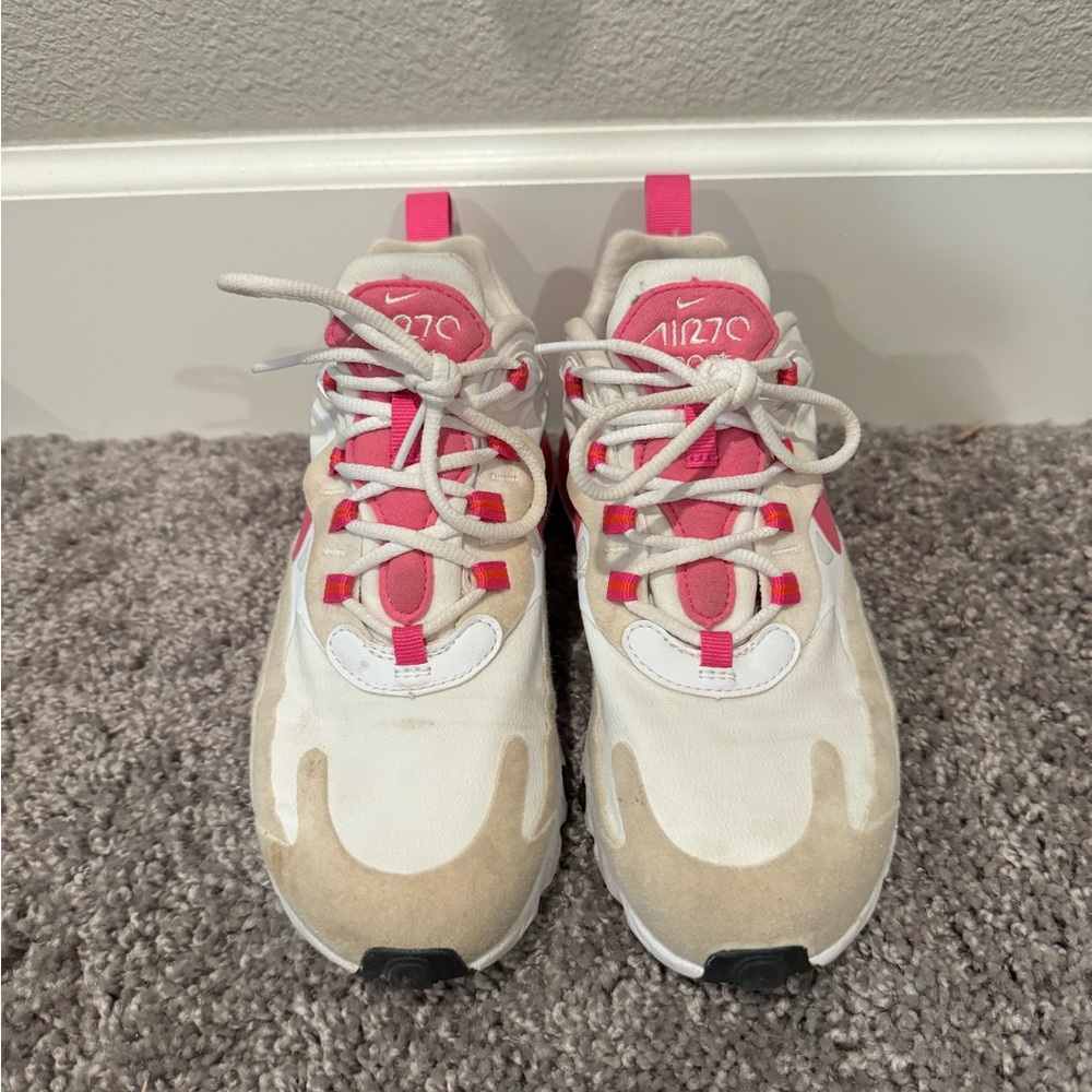 Nike Air 270 React